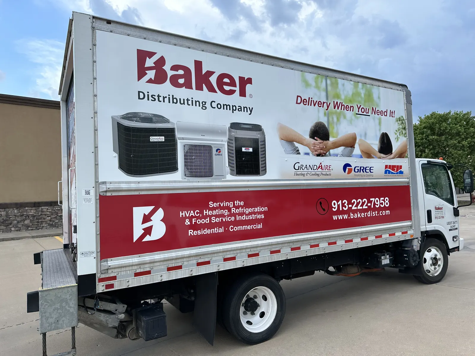 Baker Distributing box truck — Box Truck